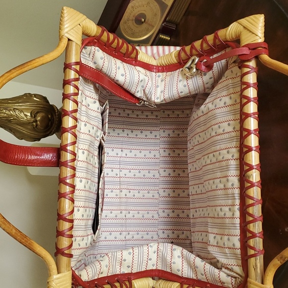 Brighton Bamboo Handle Doctor Bag Candy Stripe Red Rose Vintage Retro Style - Picture 9 of 13